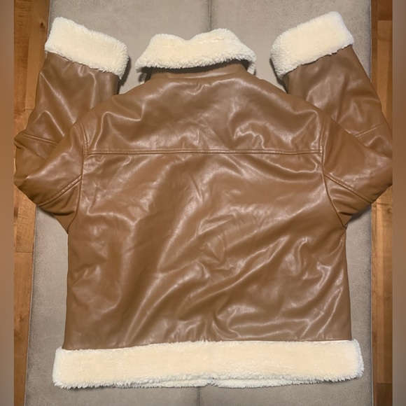 GAP Women’s Henna Brown Vegan Leather Sherpa Bomber Jacket NEW Size Large - Picture 9 of 11